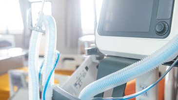 Ventilaci&oacute;n mec&aacute;nica y sus pr&aacute;cticas en el paciente cr&iacute;tico